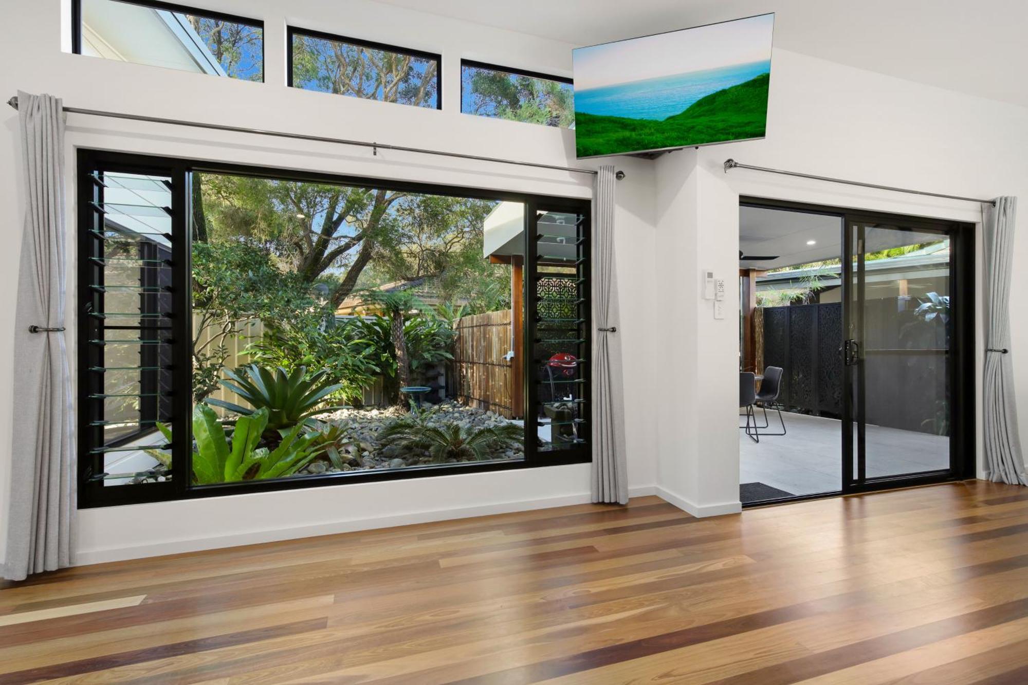 Elvis On Brodie - Luxury Boutique Accommodation Coffs Harbour Buitenkant foto